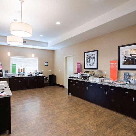 Hampton Inn Saskatoon South Εξωτερικό φωτογραφία