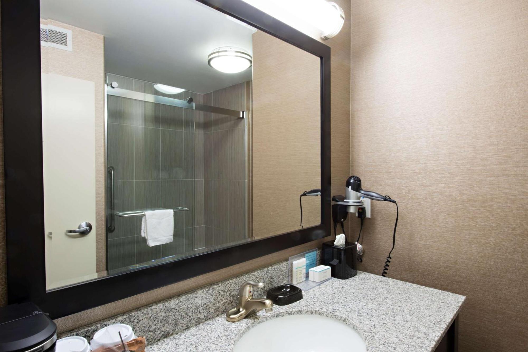 Hampton Inn Saskatoon South Εξωτερικό φωτογραφία